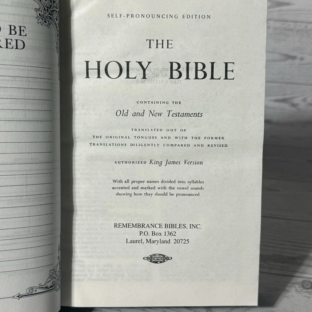 VTG Holy Bible KJV Remembrance Edition Cedar Box Case Union Made USA Local 478